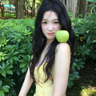 他不爱后，两个青梅后悔哭了