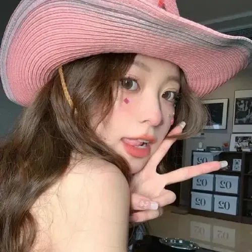 布兰卡和弹吉他的人